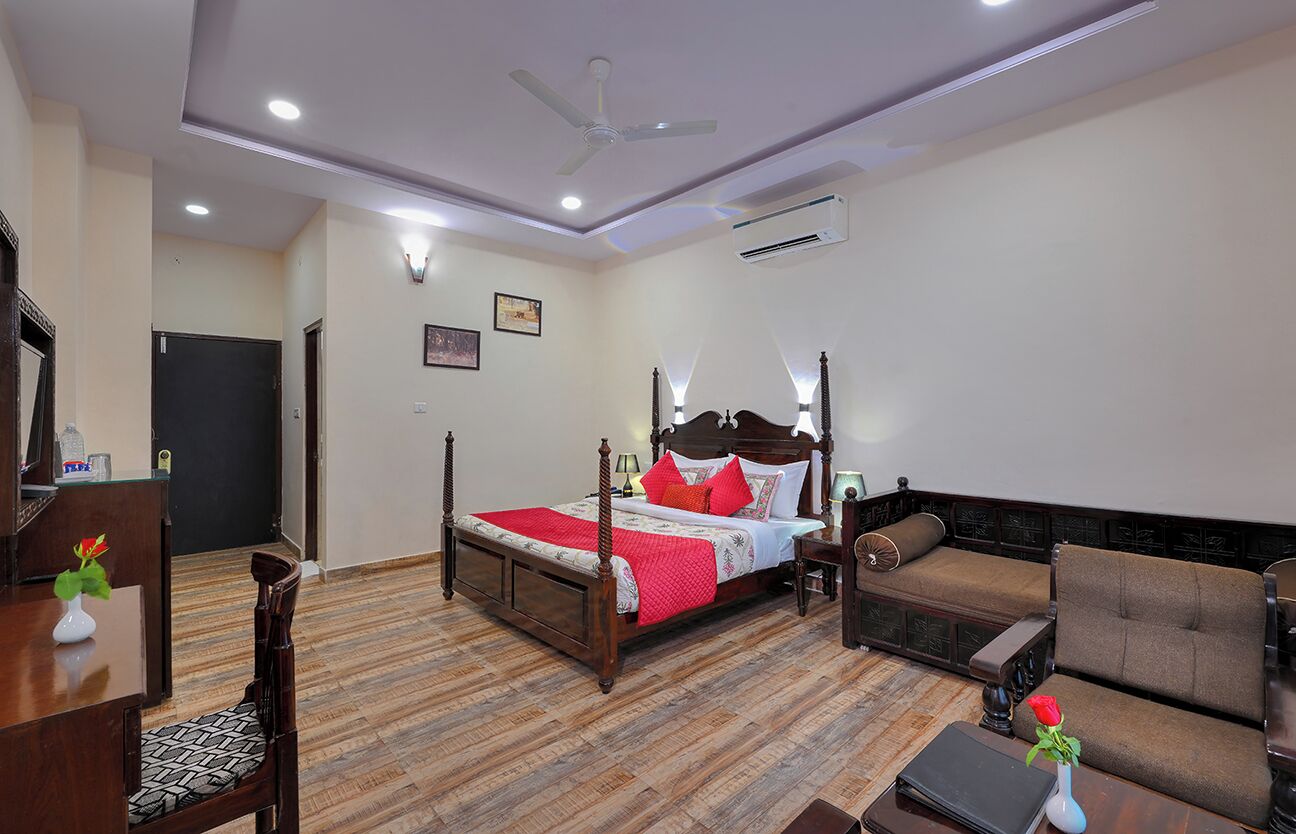 Rom – superior | Sengetøy av topp kvalitet, minibar og skrivebord