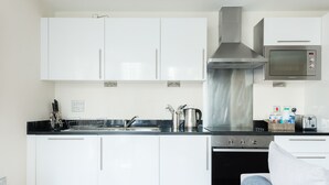 Appartement Classique, 2 chambres | Cuisine privée