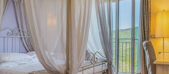 호텔 지리팔코 - 네이처 & 릴랙스