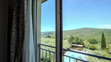 Suite Junior, vista piscina | Vista dalla camera