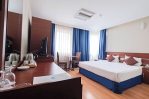 Standard Double Room | In-room safe, desk, free WiFi - Siyav Hotel (Ankara)