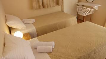 Nhà, 3 phòng ngủ, quang cảnh biển | 3 phòng ngủ, trang trí khác biệt