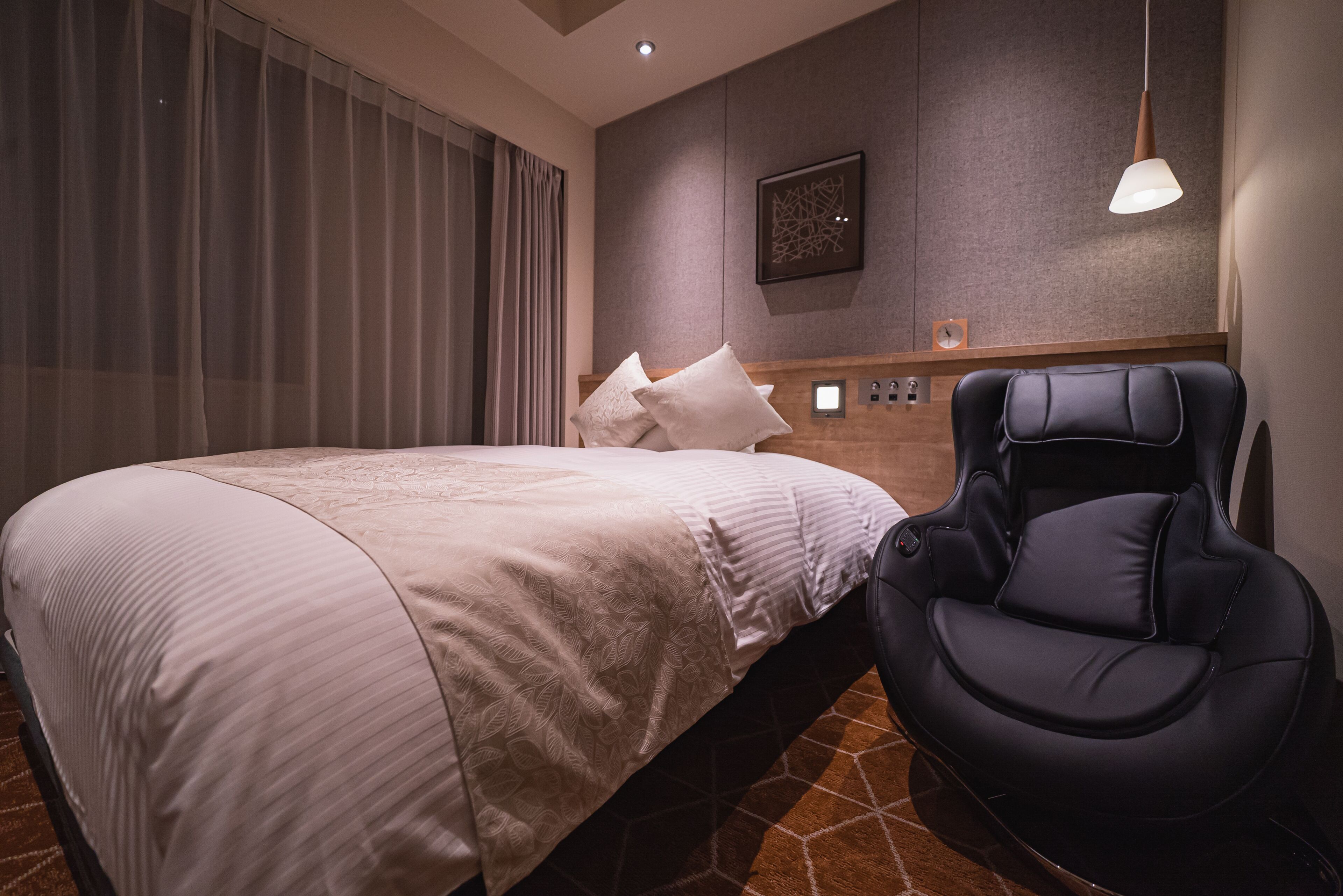 1 bedroom, desk, laptop workspace, free wifi