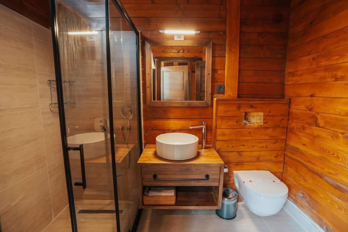 pine bungalow | 1 bedroom, select comfort beds, minibar, individually decorated