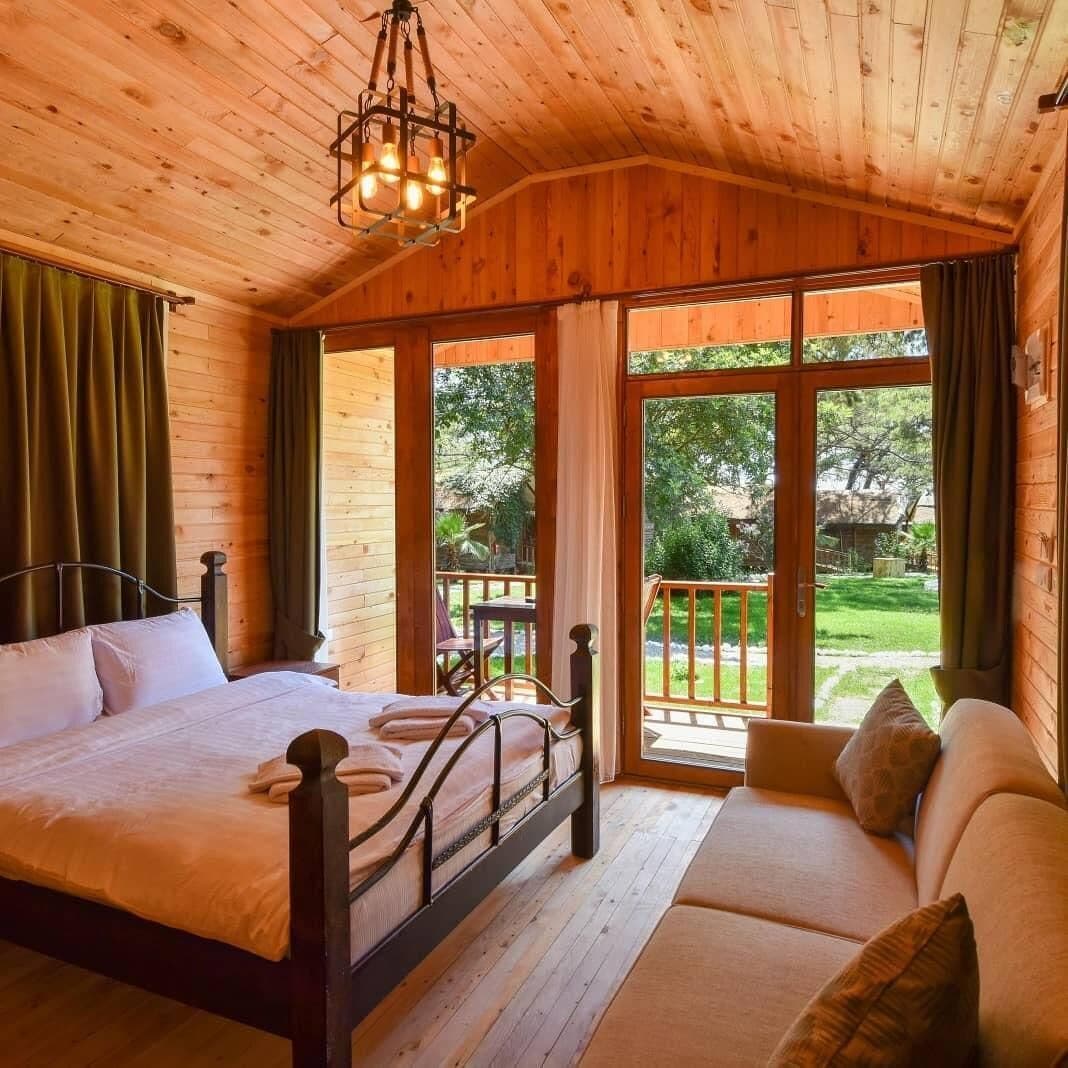 cedar bungalow | 1 bedroom, select comfort beds, minibar, individually decorated