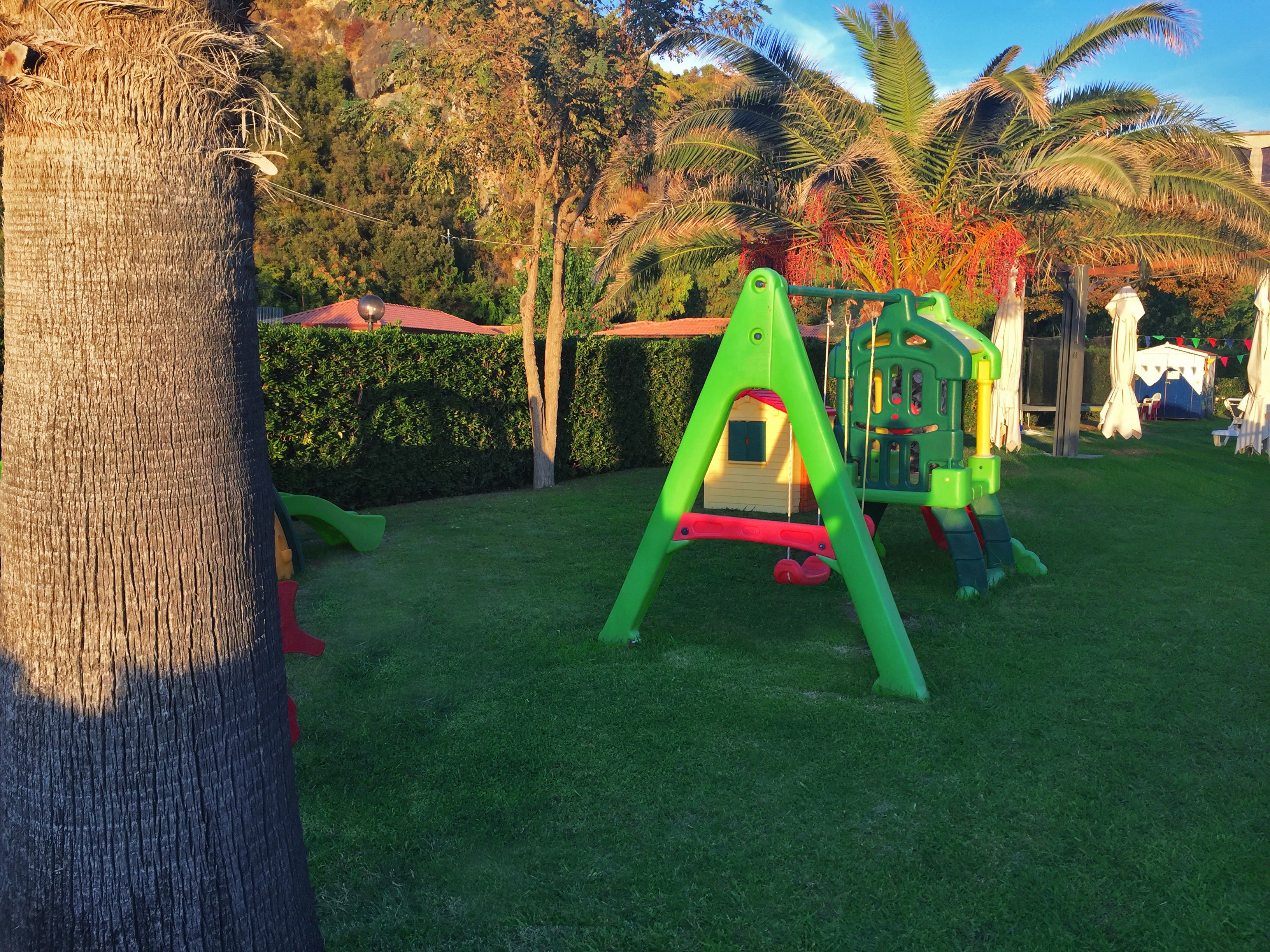 children’s play area – outdoor