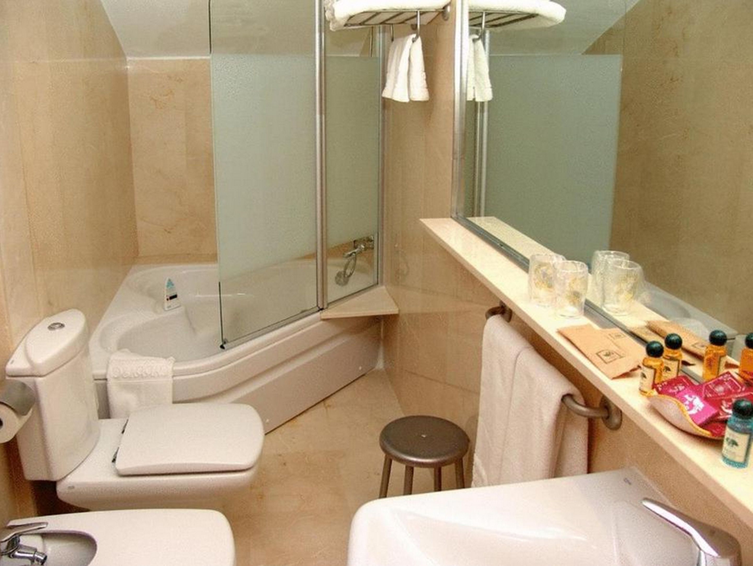 free toiletries, hair dryer, towels