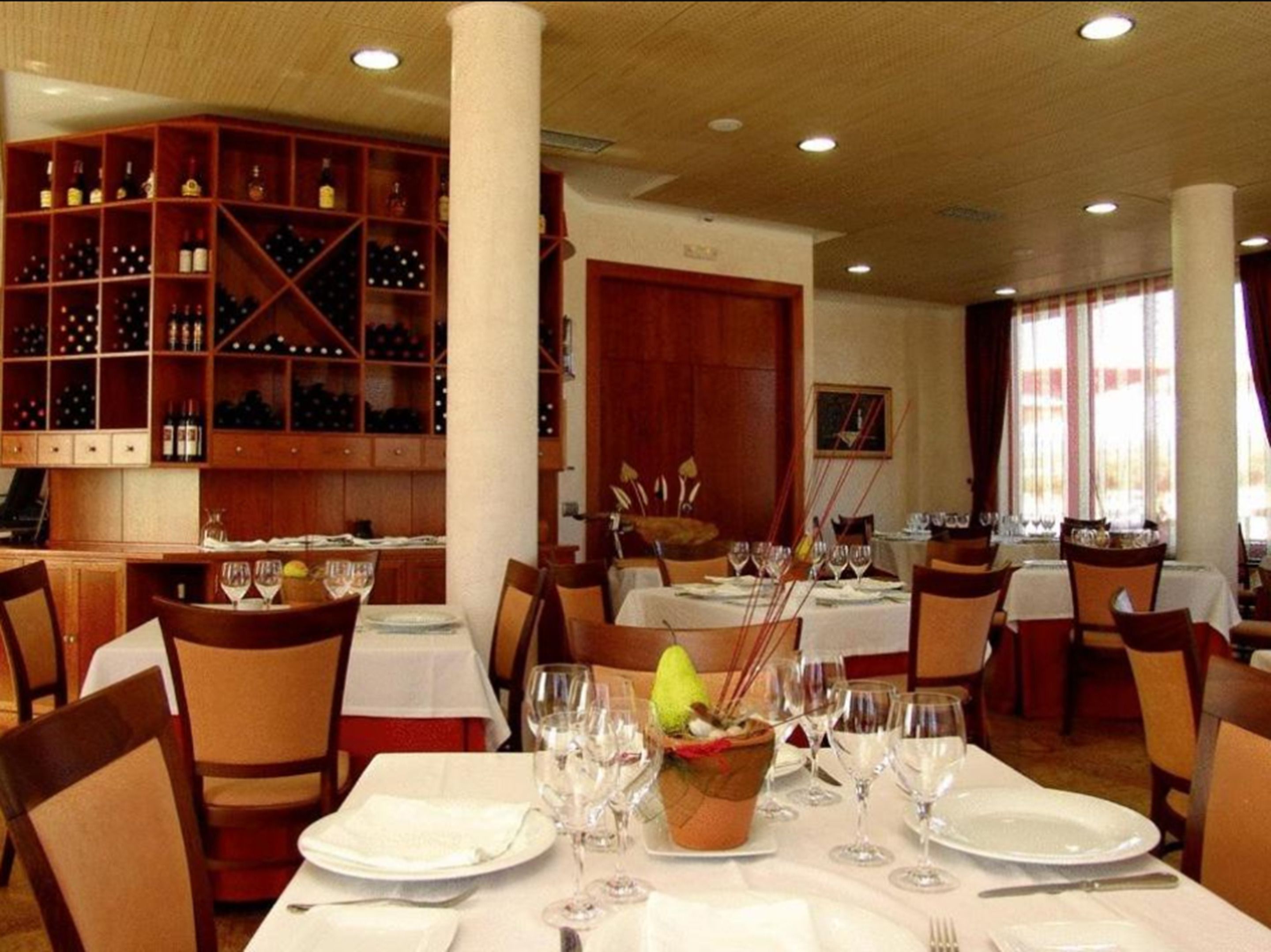 breakfast, lunch, dinner served; local cuisine