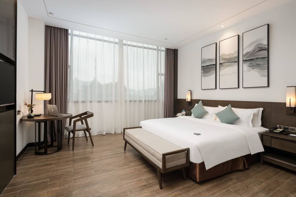Executive kamer, 1 twee- of 2 eenpersoonsbedden | Een minibar, een bureau, verduisterende gordijnen