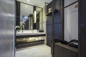 Executive Twin Room | Bathroom - H Life Hotel Qianhai Branch (Shenzhen)