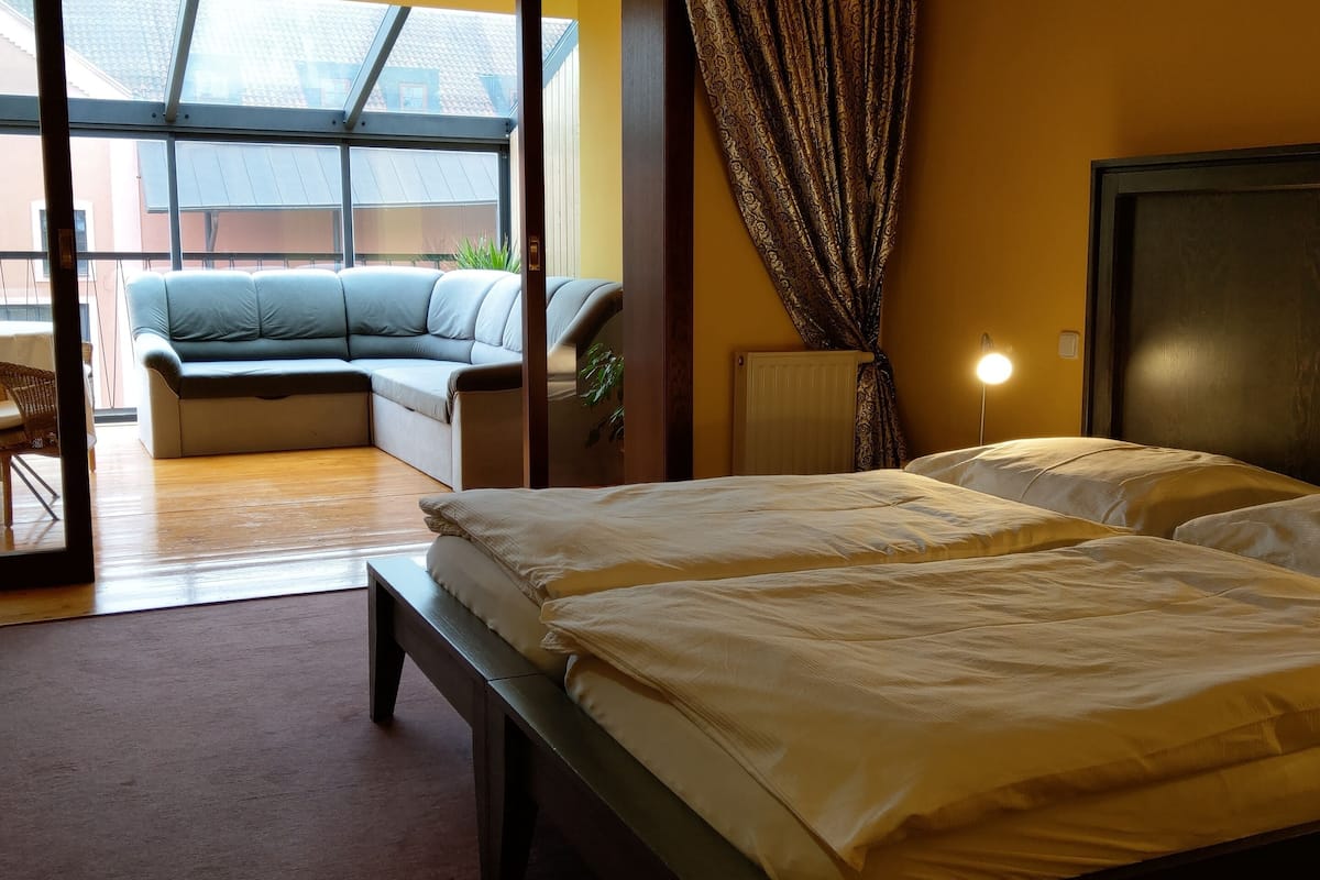superior double room, bathtub | desk, free cots/infant beds, rollaway beds, free wifi