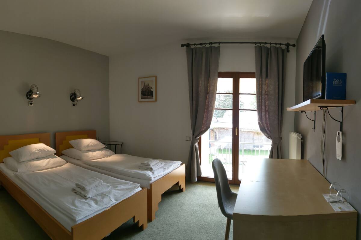 Desk, free cots/infant beds, rollaway beds, free WiFi