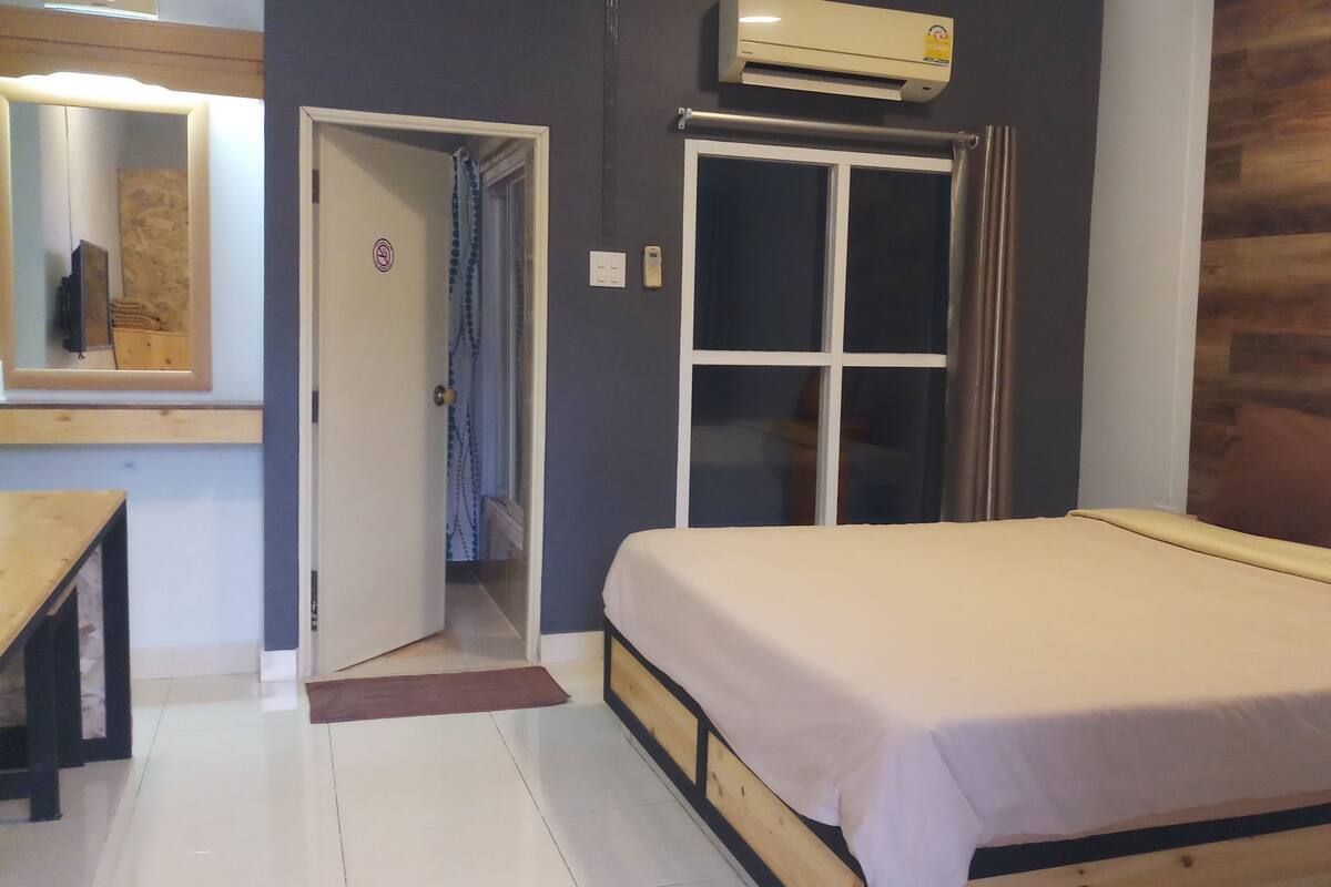 Standard Double Room | WiFi (free)