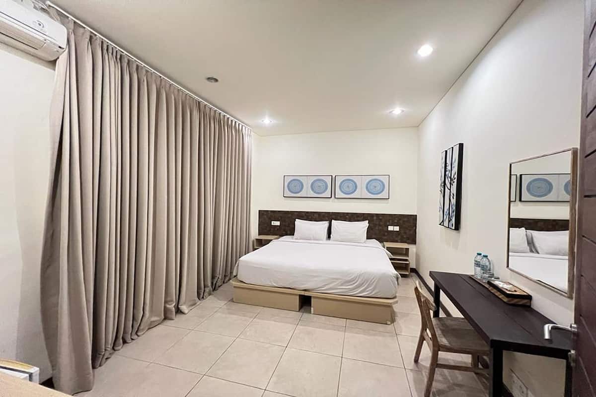 premium bedding, in-room safe, soundproofing, iron/ironing board