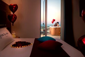 Suite, terrasse, vue mer (Wellness con  Sauna e Jacuzzi) | Piscine privée