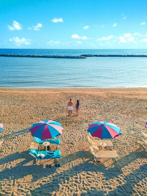 Beach/ocean view - You & Me Beach Hotel (Rimini)