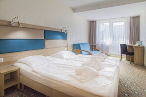 In-room safe, desk, cots/infant beds, free WiFi - Imperiall Resort & MediSpa (Ustronie Morskie)