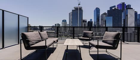 Penthouse, 2 habitaciones (Sub) | Balcón