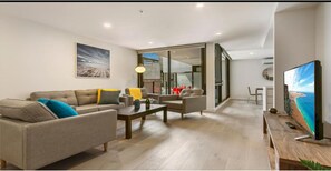 Executive-Apartment, 3 Schlafzimmer | Wohnbereich