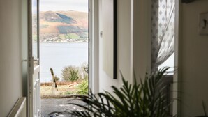 Unclassified image, 5 of 22, button - Carlingford Sea Cottage (Carlingford)