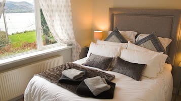 Luxury Cottage, Multiple Bedrooms, Sea View, Sea Facing | View from room