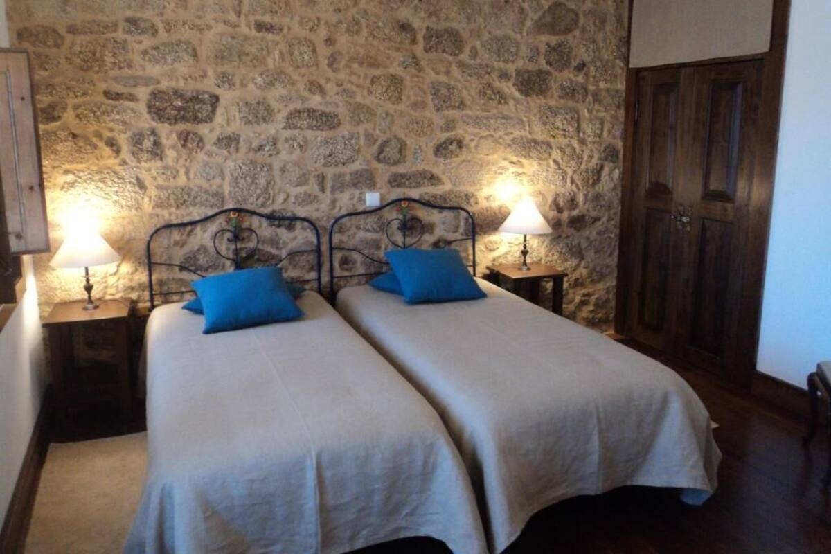 Twin Room | Desk, blackout curtains, free WiFi, bed sheets