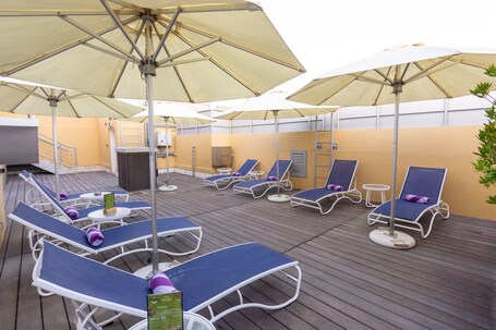 Premier Inn Abu Dhabi Airport (Business Park) - Image 5