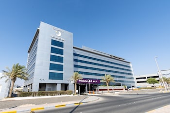 Premier Inn Abu Dhabi Airport (Business Park)