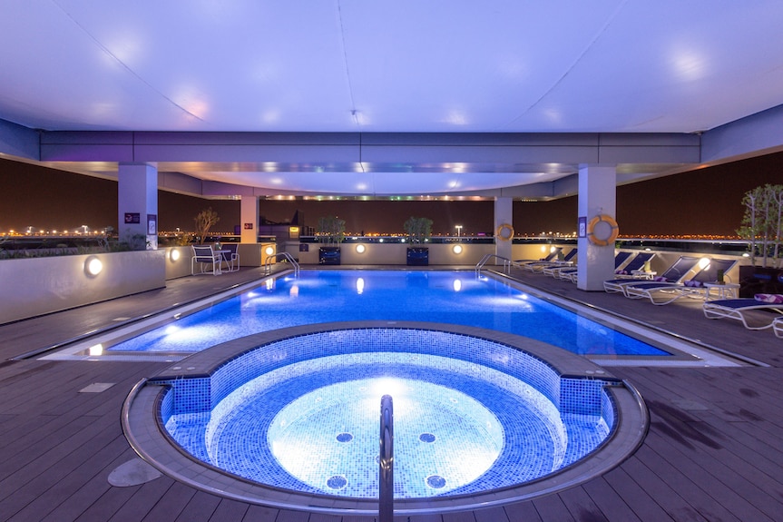 Premier Inn Abu Dhabi Airport Hotel Reviews, Deals & Photos 2026 - Expedia