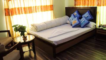 Standard Room | Bilik Mandi | Pancuran mandi, kelengkapan dandanan diri percuma, tuala disediakan