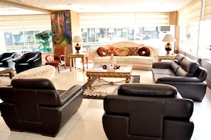 LCD TV - Business Grand Hotel (Ankara)