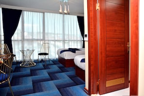 Twin Room | Minibar, in-room safe, desk, free WiFi - Business Grand Hotel (Ankara)