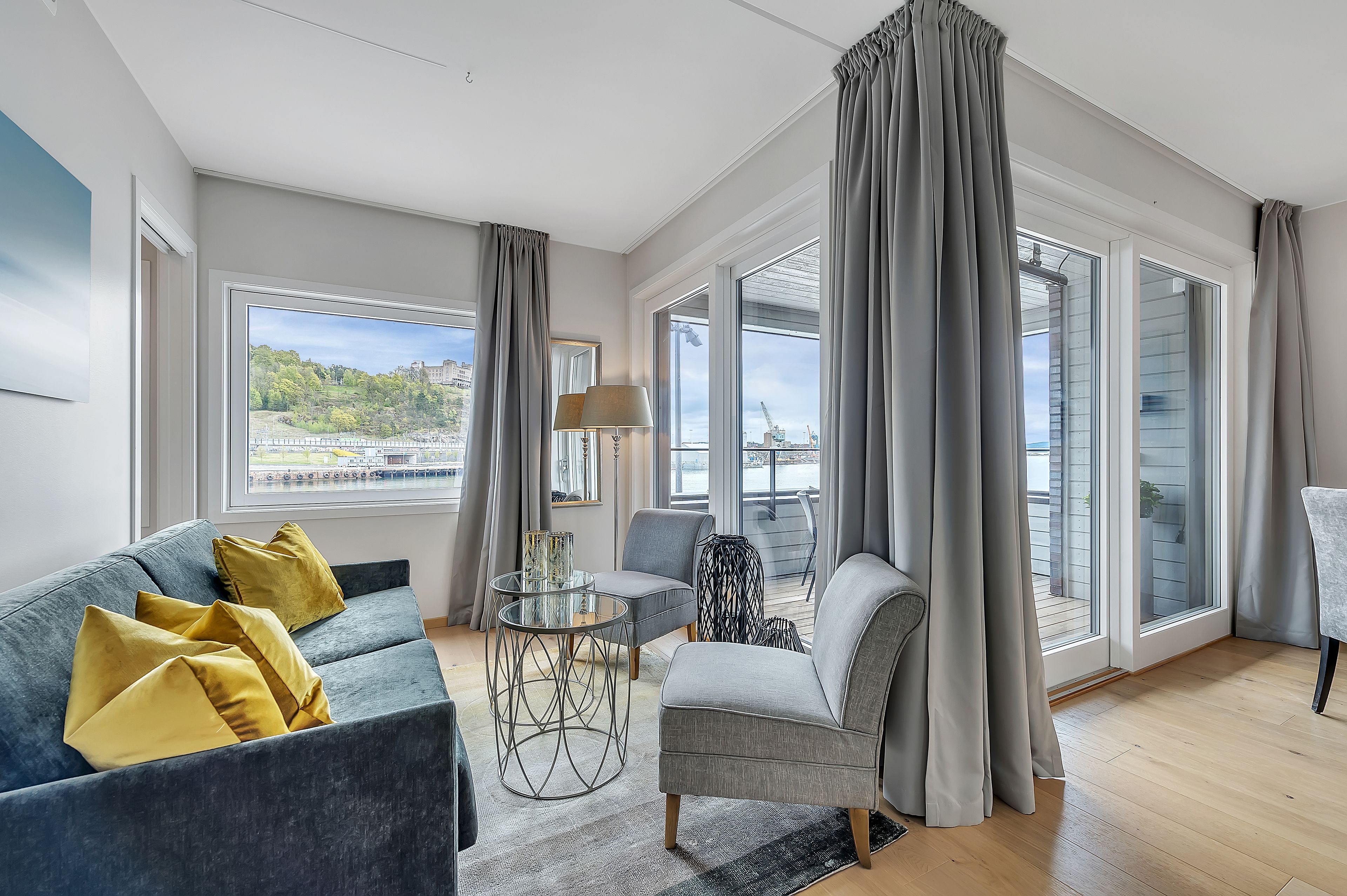 Departamento, vista al mar (Sea Front) | Sala de estar | Televisión de pantalla plana 