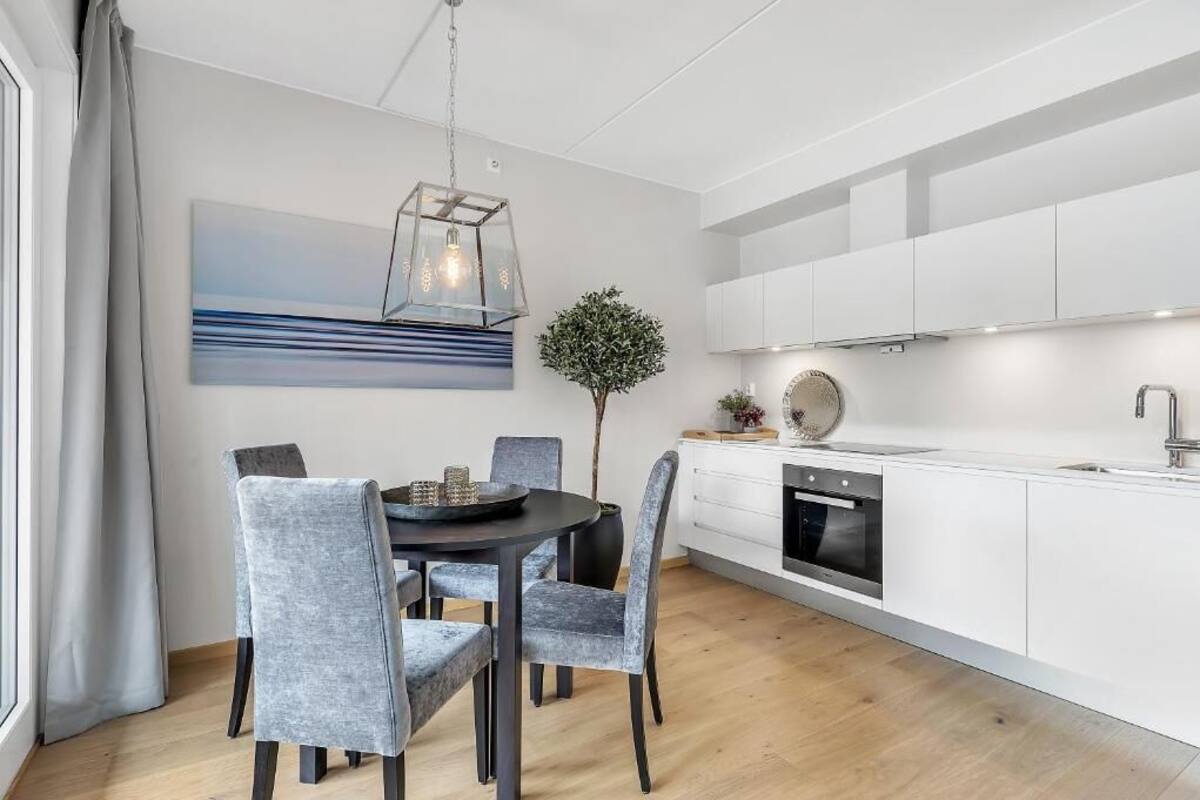 笔记本电脑工作区、隔音、熨斗/熨衣板、免费 WiFi