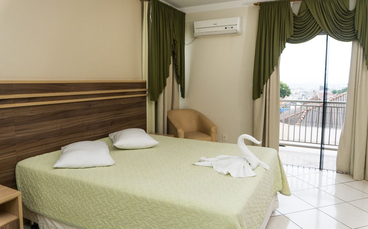 1 bedroom, minibar, desk, soundproofing