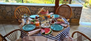 Free daily buffet breakfast  - Ilkiz Beach Hotel (Fethiye)