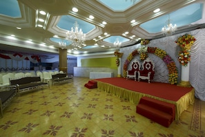 Indoor wedding - Jayaleela dormitory (Mumbai)