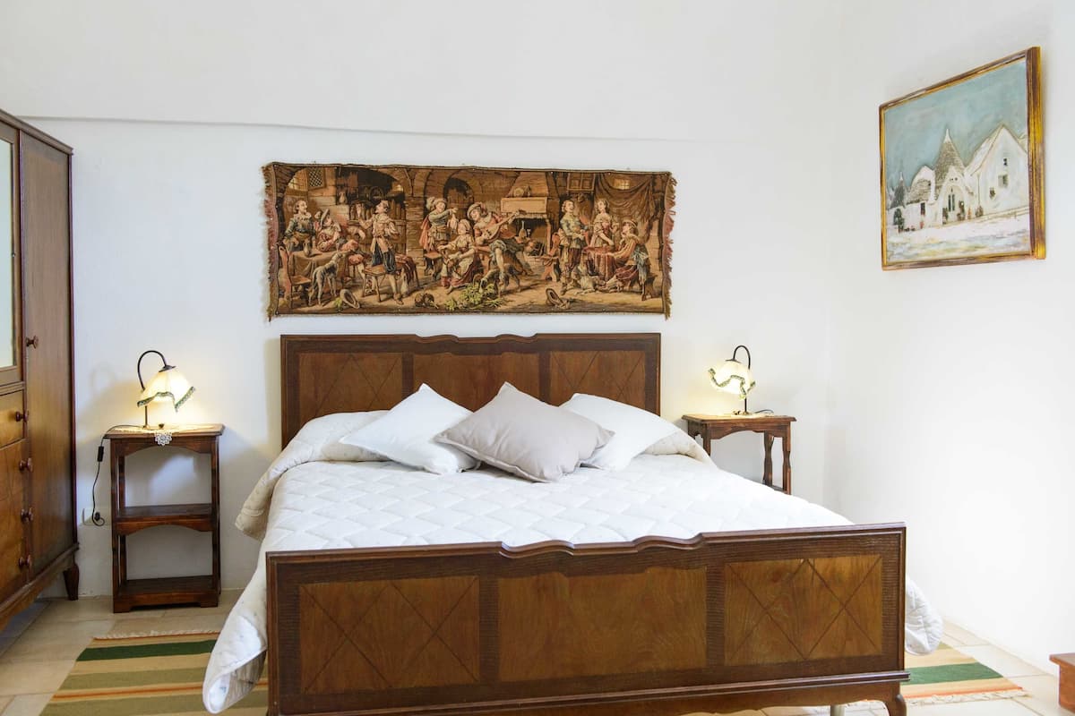 Romantic Apartment, 2 Bedrooms, Garden View | 2 bedrooms, desk, soundproofing, iron/ironing board