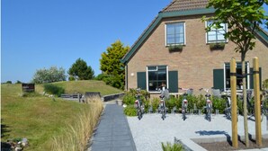 Front of property - Pension Bakema (Nes)