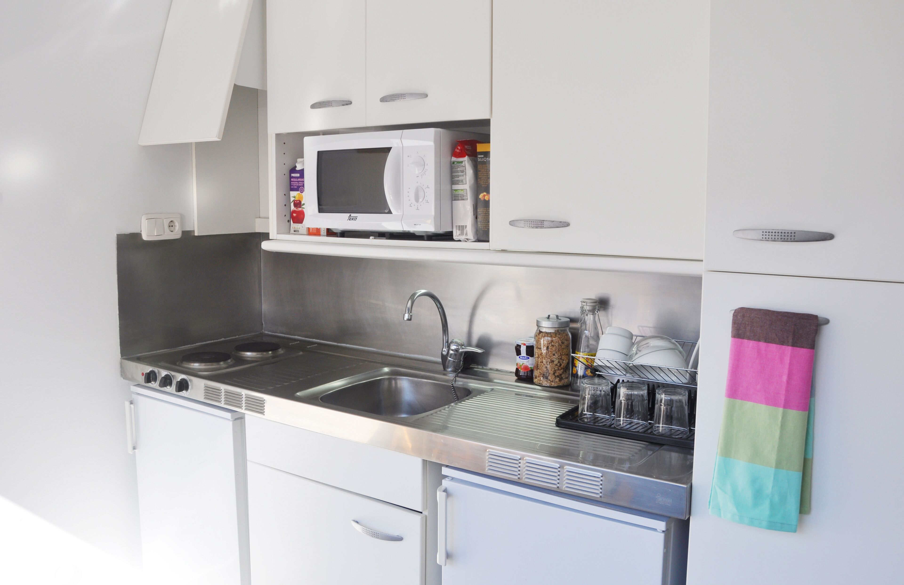 Foto - Residencia Resa Tomás Alfaro Fournier