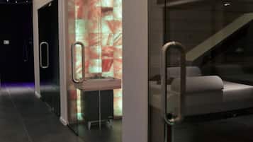 Sauna, steam room, Turkish bath/hammam, hot stone massages