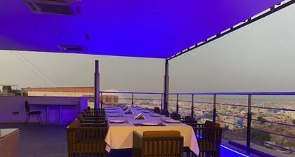 Ebony Boutique Hotel