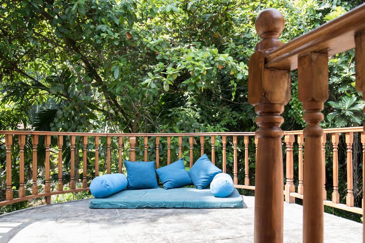 Standard Quadruple Room, Mixed Dorm, Balcony | Terrace/patio