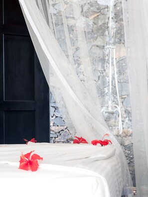 Standard Double Room, 1 Double Bed | WiFi (free) - drivethru Surfcamp - Hostel (Matara)