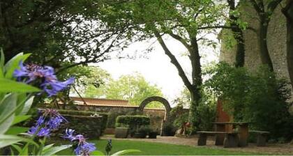 Eventhof und Gästehaus Weingewölbe