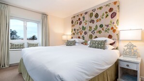 Unclassified image, 2 of 45, button - Y Branwen Restaurant & Rooms - Adult Only and Dog Friendly (Harlech)