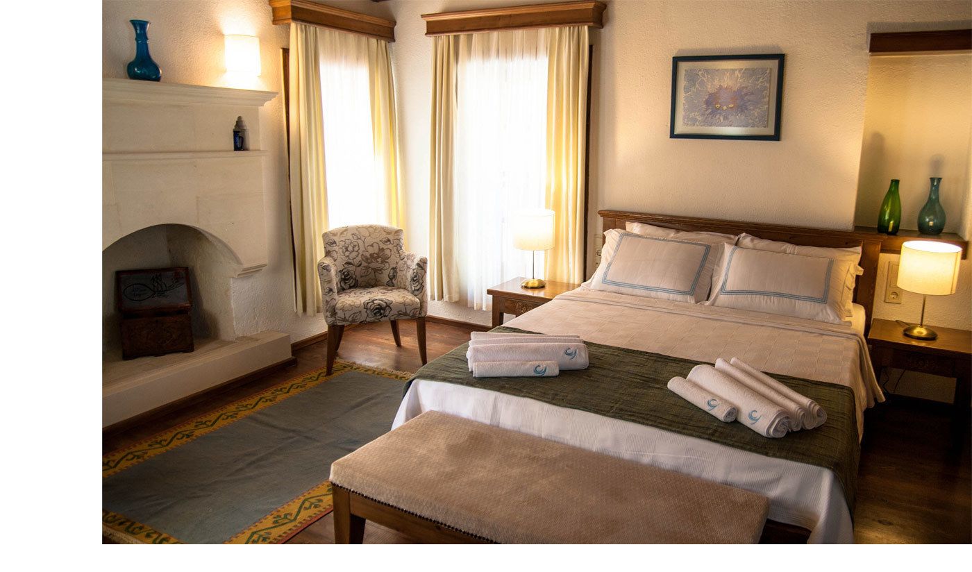 Caja fuerte, decoración individual, mobiliario individual y escritorio