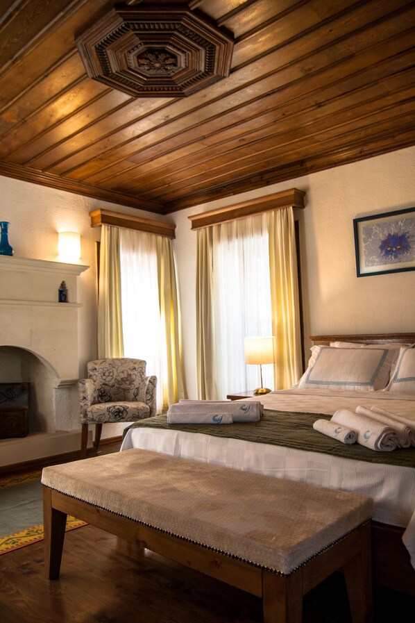 Design Double Room, 1 Queen Bed