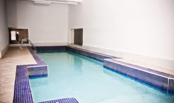 Indoor pool, outdoor pool
