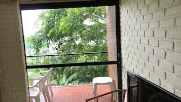 Deluxe Apartment, 2 Bedrooms, Kitchen, Beach View | Terrace/patio